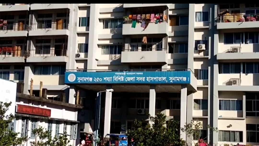 সুনামগঞ্জেরে ধারাম হাওরে নৌকা ডুবিতে, নিখোঁজ ২ জন