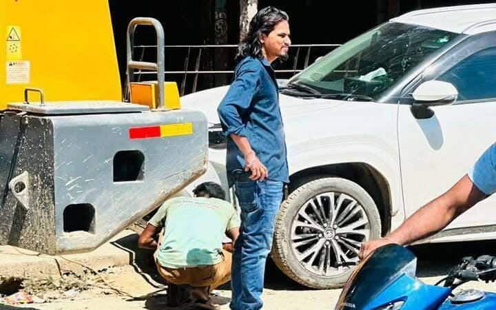 নারায়ণগঞ্জের শীর্ষ সন্ত্রাসী রিয়াজ গোয়াইনঘাটে জনতার হাতে আটক