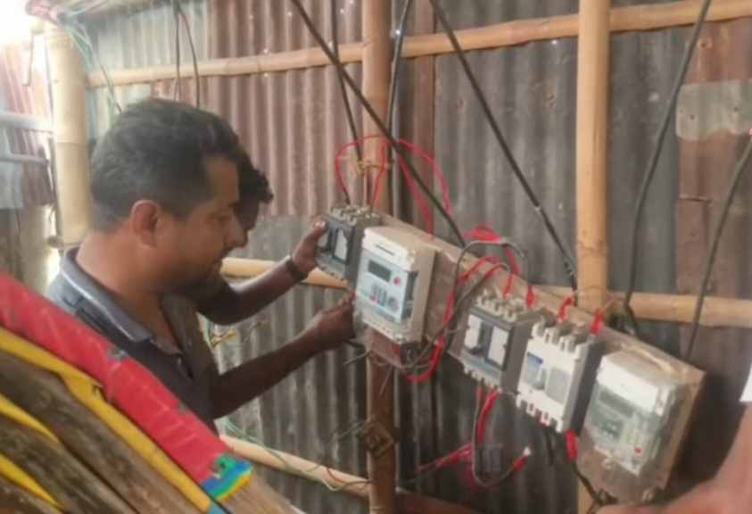 সিলেটে অটোরিকশার চার্জিং পয়েন্টে অভিযান
