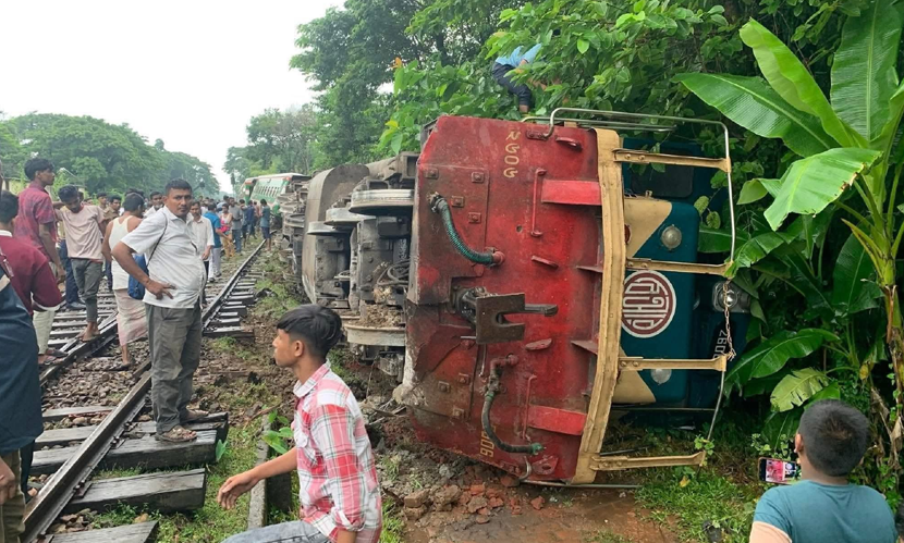 সিলেটে ট্রেনের বগি লাইনচ্যুত, ট্রেন চলাচল স্বাভাবিক