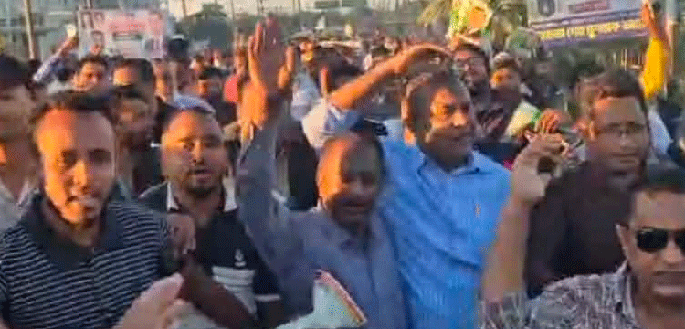 সুনামগঞ্জ-৪ আসনে ধানের শীষের মনোনয়ন প্রত্যাশী নুরুল ইসলামের লিফলেট বিতরন