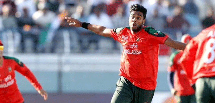 পাকিস্তানকে ১২৫ রানে গুঁড়িয়ে শিরোপার স্বপ্ন দেখছে বাংলাদেশ