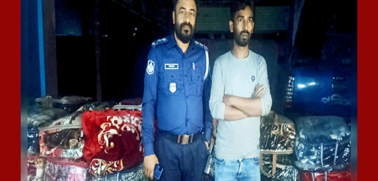 জৈন্তাপুরে টুরিস্ট বাসে ফের তল্লাশী চালিয়ে ৫০টি কম্বলসহ একজন আটক