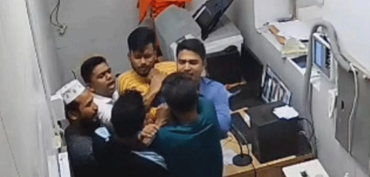 এক্সরের সিরিয়াল নিয়ে সুনামগঞ্জে হাসপাতাল কর্মীকে মারধর