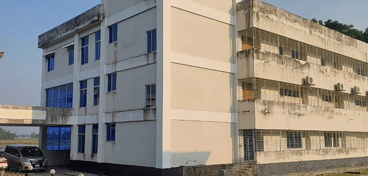 ছাতকে ১১ কোটি টাকা ব্যয়ে নির্মিত ট্রমা সেন্টার, চালু হয়নি ২ বছরেও