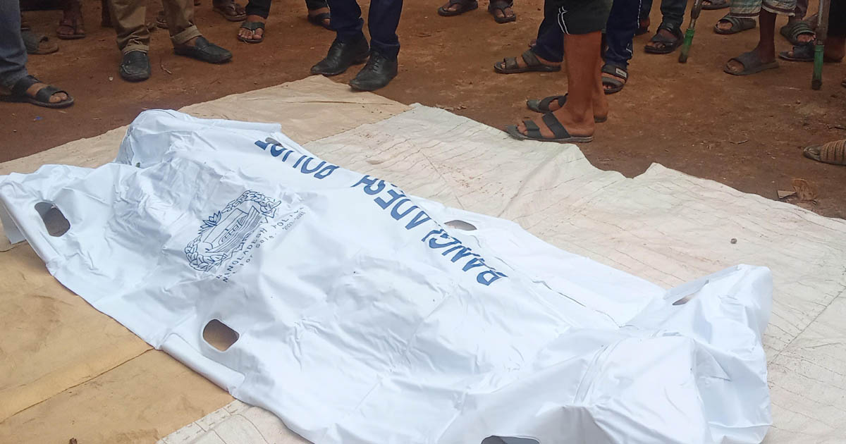 বড়লেখায় শ্বশুর বাড়ির গাছে জামাতার ঝুলন্ত মরদেহ