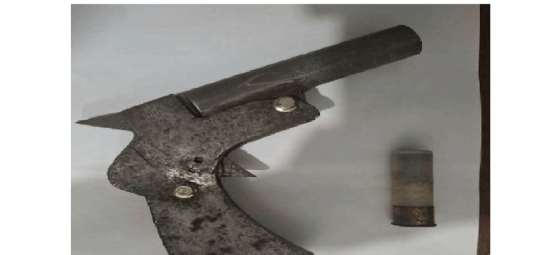 চুনারুঘাটে পরিত্যক্ত অবস্থায় দেশীয় তৈরি পিস্তল উদ্ধার