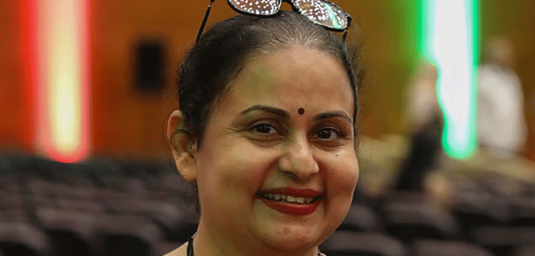 ভুয়া আইডি নিয়ে বিপাকে আফসানা মিমি