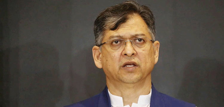 সরকারের দুর্বলতার কারণেই ‘মবতন্ত্র’ প্রশ্রয় পেয়েছে : সালাহউদ্দিন আহমদ