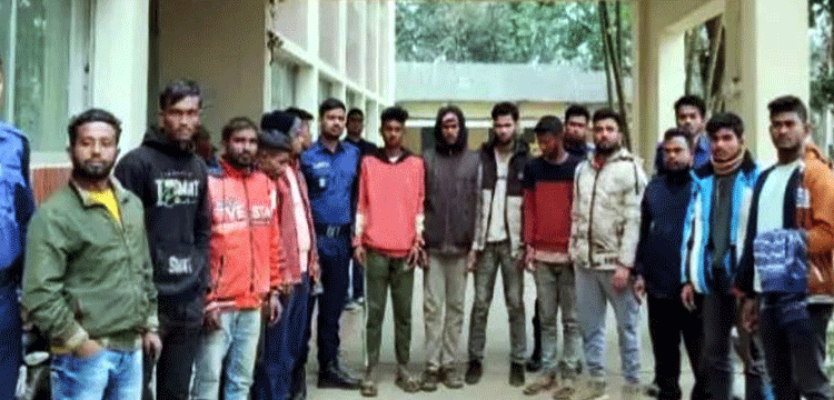 সিলেটে অবৈধ পাথর উত্তোলনে থানা পুলিশের অভিযান, ১৬ জন আটক