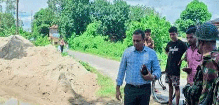 শ্রীমঙ্গলে টিকরিয়া ও উঠনা ছড়ায় অবৈধ বালু জব্দ