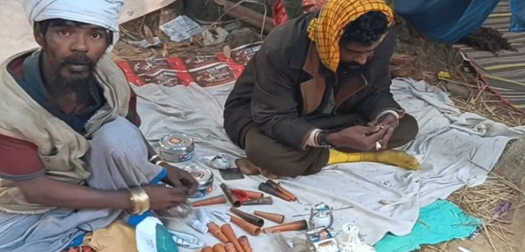 বাহুবলের চন্দ্রছড়ি মাজারের ওরশে প্রকাশ্য মাদক সেবন ও জুয়া আসর