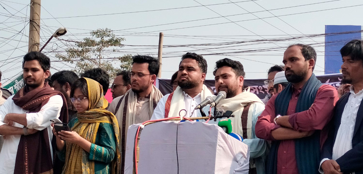 একটি দল সারাদেশে সন্ত্রাসী কর্মকাণ্ড চালাচ্ছে : নাহিদ