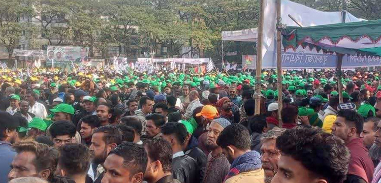 সিলেটে বিএনপির প্রথম নির্বাচনি সমাবেশস্থলে নেতাকর্মীদের ঢল