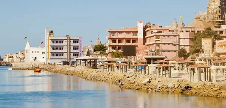 ১২ ঘণ্টায় ৯ দফা ভূকম্পন, কেঁপে উঠল ভারতের গুজরাট