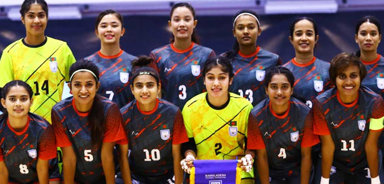 সাফ নারী ফুটসালে অপরাজিত চ্যাম্পিয়ন বাংলাদেশ