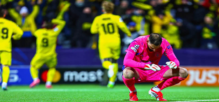 ছোট ক্লাবের কাছে ধরাশায়ী ম্যানসিটি