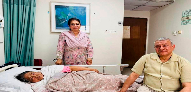 খালেদা রব্বানীর খোঁজ নিতে হাসপাতালে সংসদ সদস্য নাসের