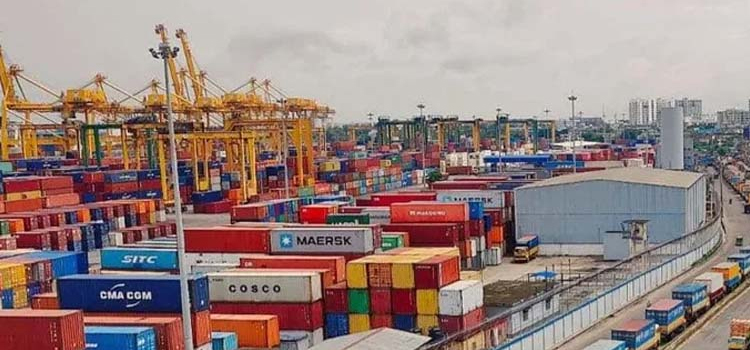 ছয় দিন পর চট্টগ্রাম বন্দরে কর্মচাঞ্চল্য