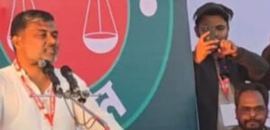 ‘নতুন প্রজন্ম নতুনত্ব দেখতে চায়’ : শিশির মনির