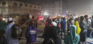 নির্বাচনের ছুটিতে সিলেটের গ্রামমুখী মানুষের ভিড়,পথে দুর্ভোগ